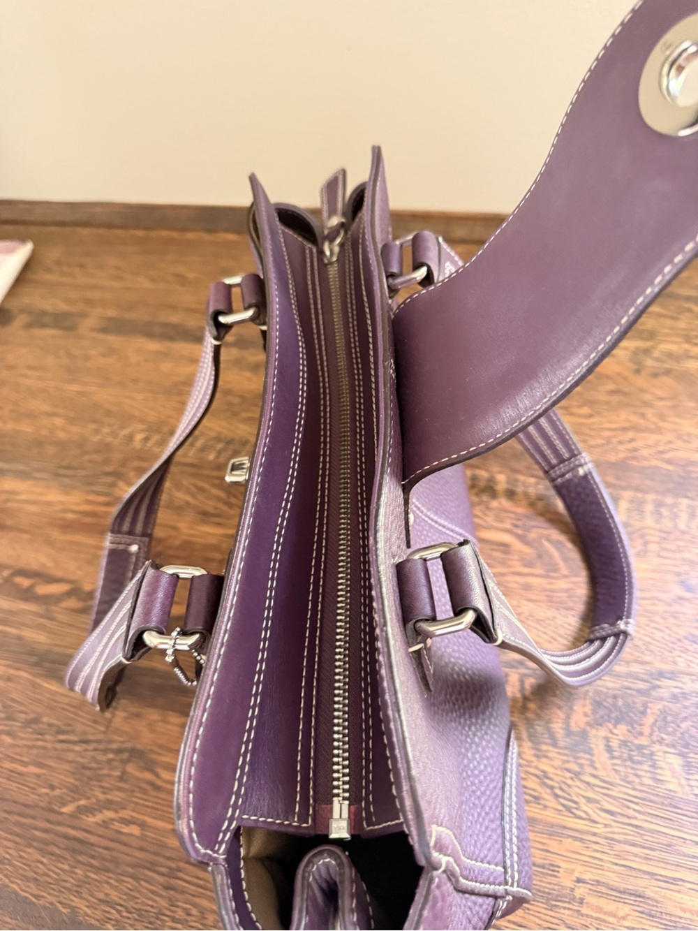 Vintage Coach Hamptons Purple Pebbled Leather Satchel Bag (F13961) - Picture 5 of 16